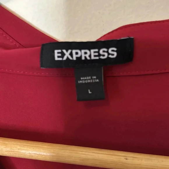 Red Express Button Down Size L - Picture 3 of 6
